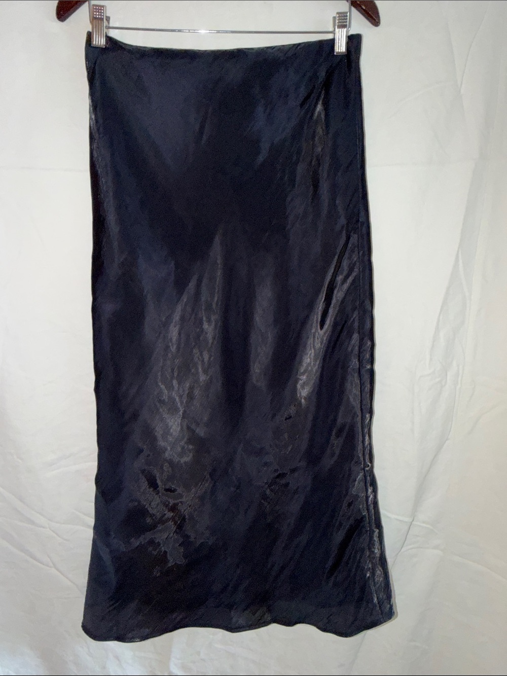 NEW By Anthropologie Liquid Shine Bias-Cut Skirt size M - Picture 4 of 8